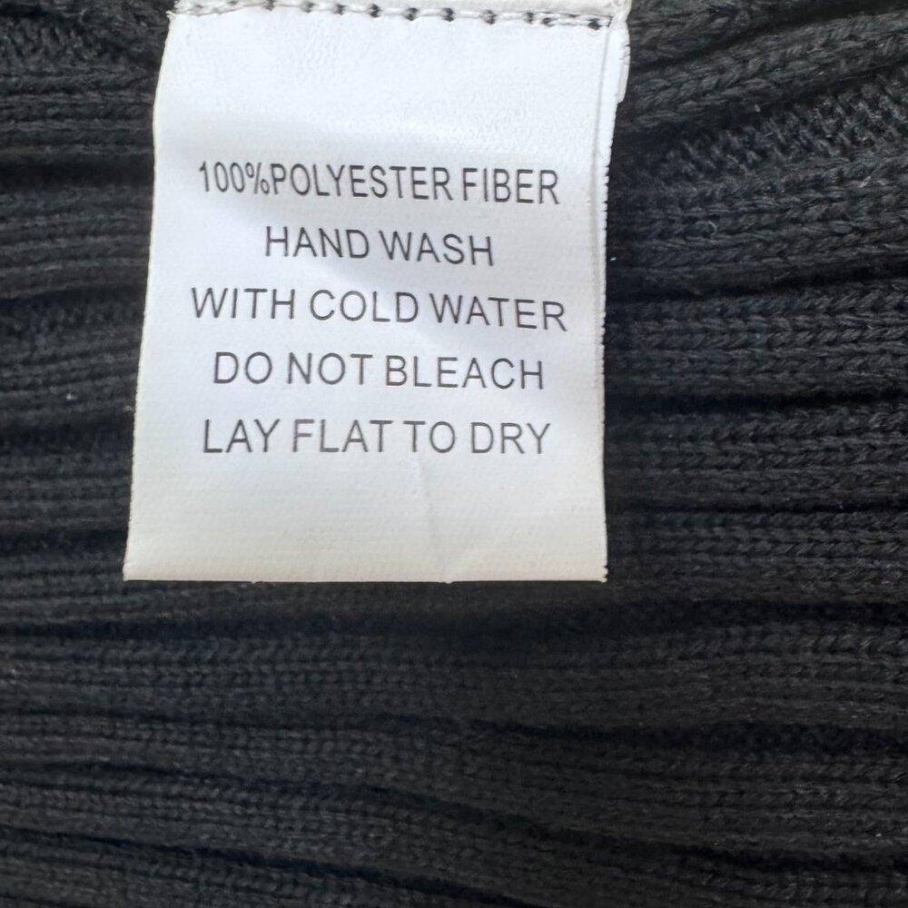 Black Ribbed Knit Crop Top - Picture 7 of 8